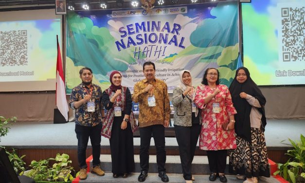 Dosen dan mahasiswa Fakultas Teknik Universitas Panca Bhakti Pontianak berpartisipasi dalam Seminar Nasional HATHI (Himpunan Ahli Teknik Hidraulik Indonesia) 2024